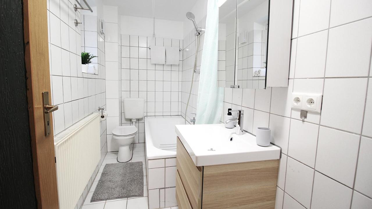Modern apartments in Würzburg, near university hospital, free parking Exterior foto